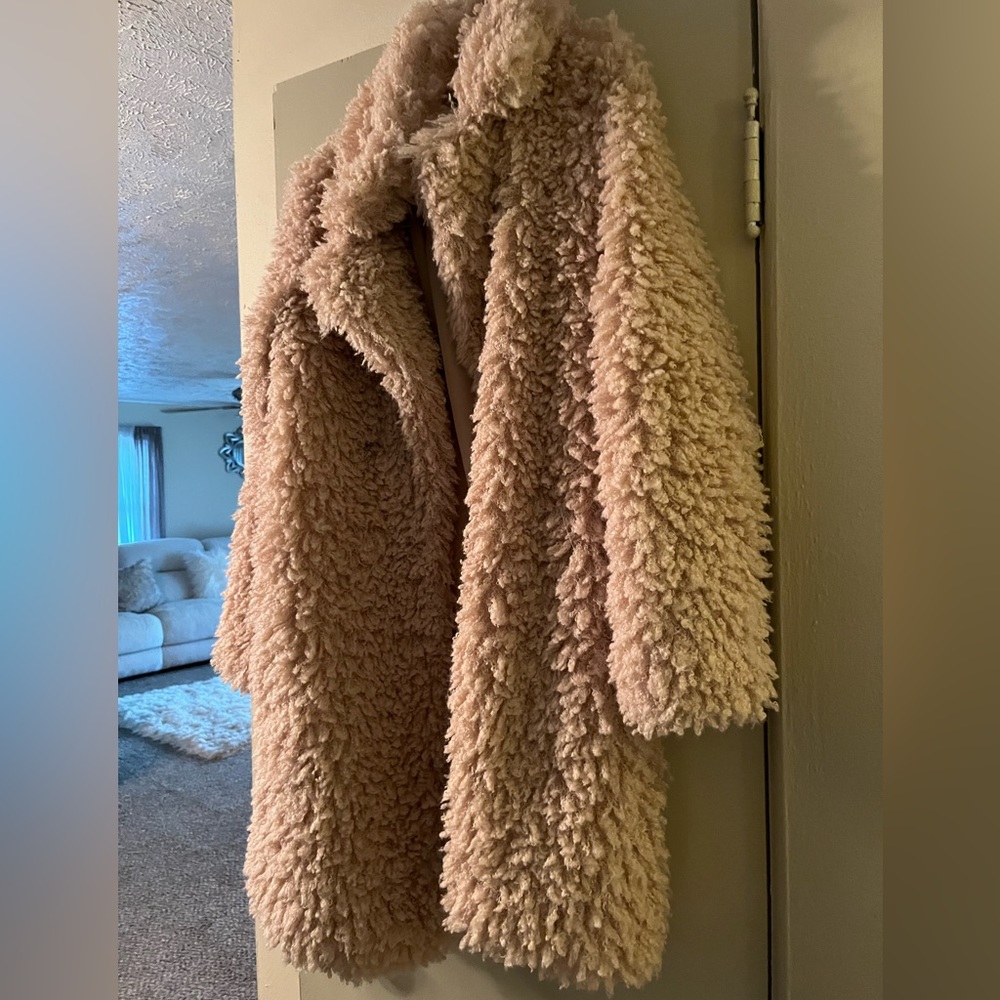 New Wonen’s Furry Coats